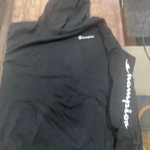 RETRO CHAMPION HOODIE